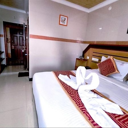 Hotel Gvs Residency Yercaud Exterior photo