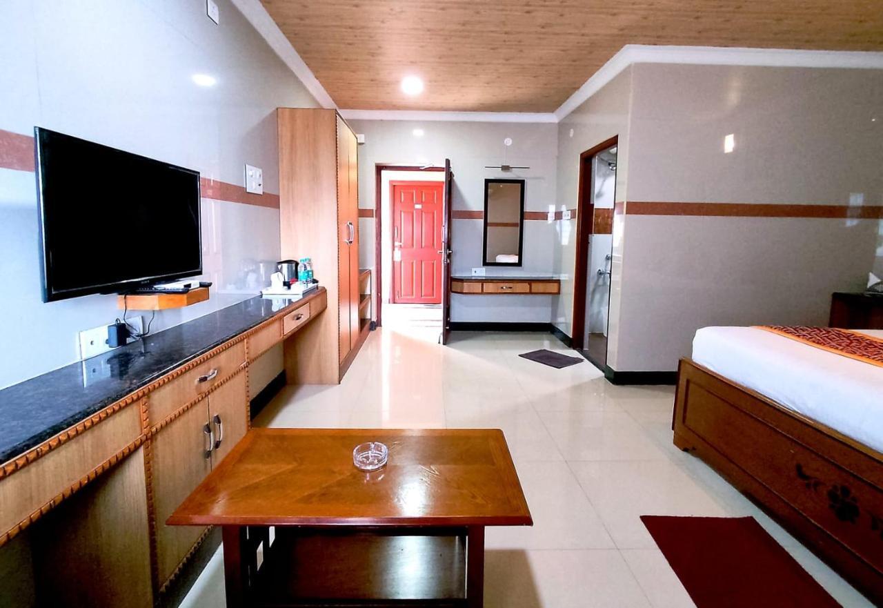 Hotel Gvs Residency Yercaud Exterior photo